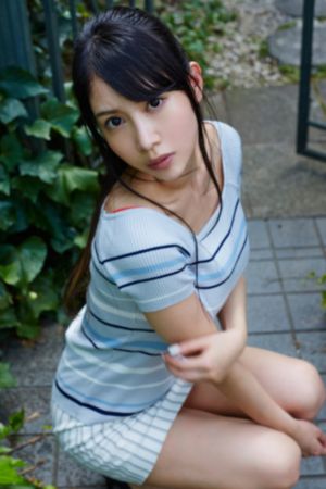 云中谁寄锦书来